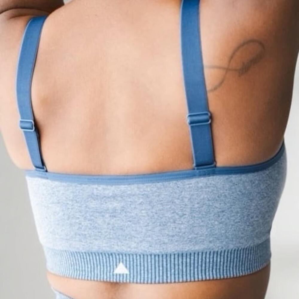 Vitality Formation Scoop Bra